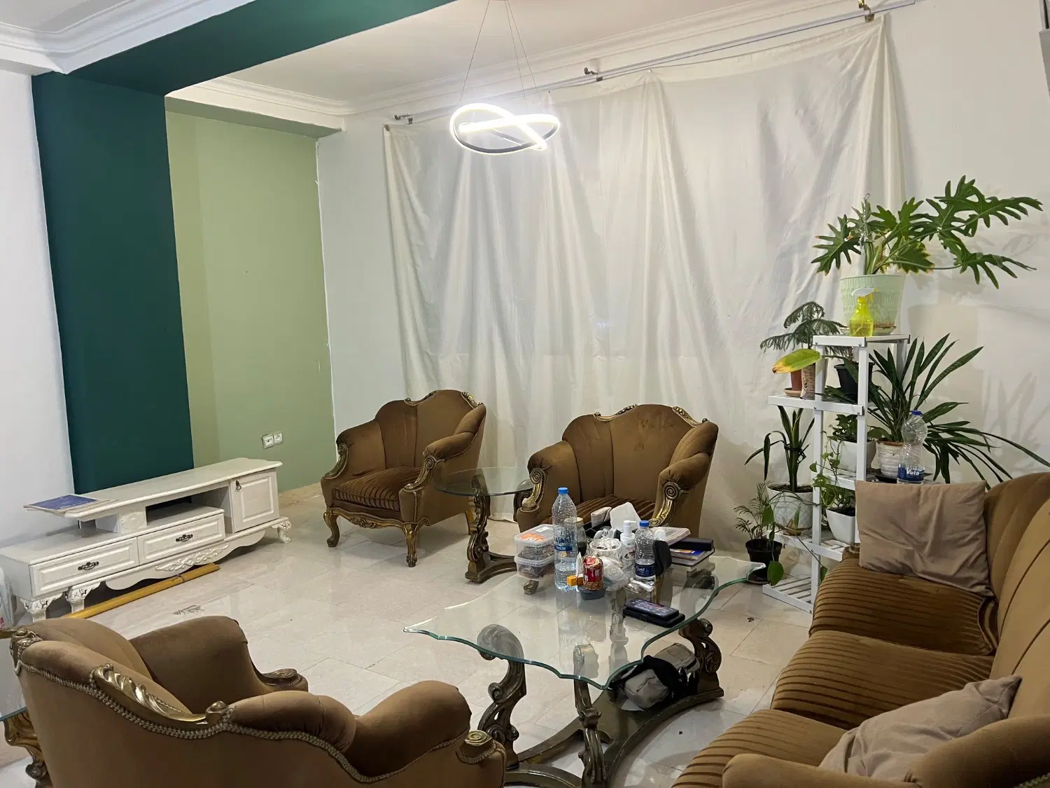 ۸۵ متر دوخواب آسانسور و پارکینگ (کلید تحویل)