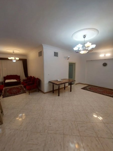 ۸۵ متر یک واحد دربست منیریه