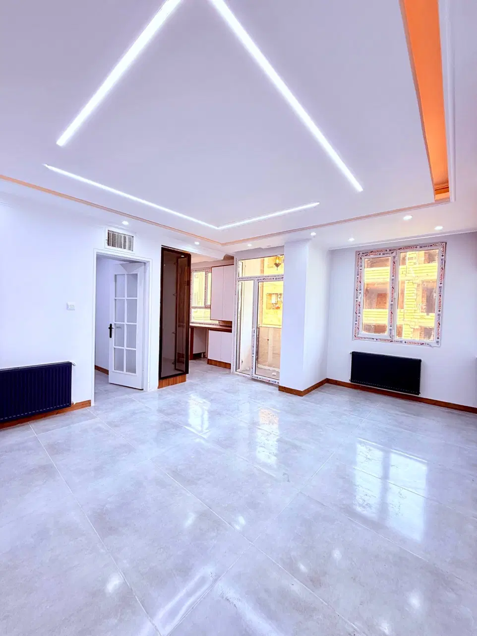 آپارتمان58متری_روبه نما و آفتاب_فول امکانات_سنددار