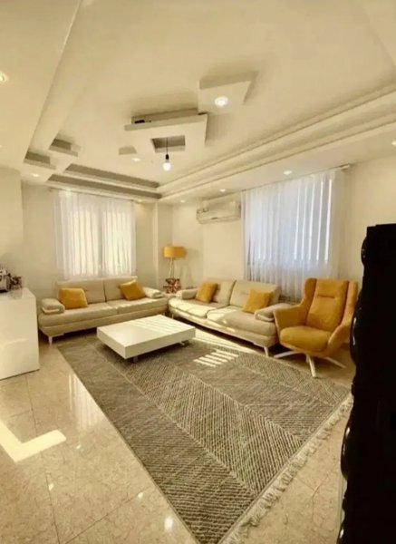 ۴۳ متر _ دیزاین شده _  فایل کم یاب _ فوری فروش