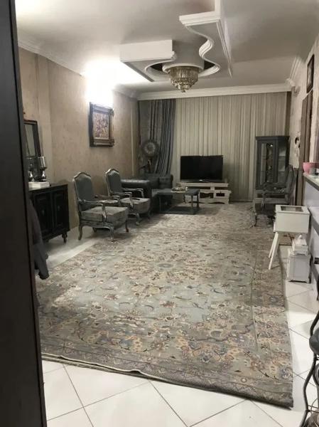 واحد ۱۰۰ متری با پارکینگ اختصاصی (عبادی ۶۲)