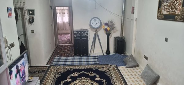 ۶۲ متر _ ۲ خواب _انباری _بالکن