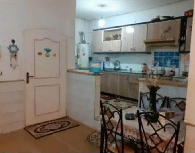 ۹۴ متری شیخ آباد