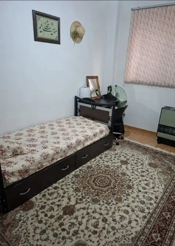 اجاره ۹۰متری مستقل در گلستان۷