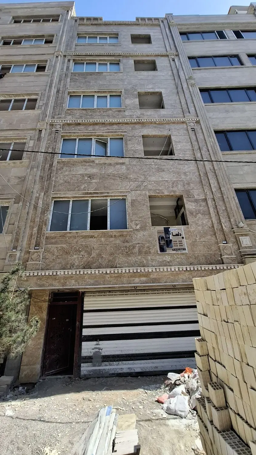 ۱۴۰متر پنت هاوس_۳خواب_پارکینگ_بحراصلی_گلشن