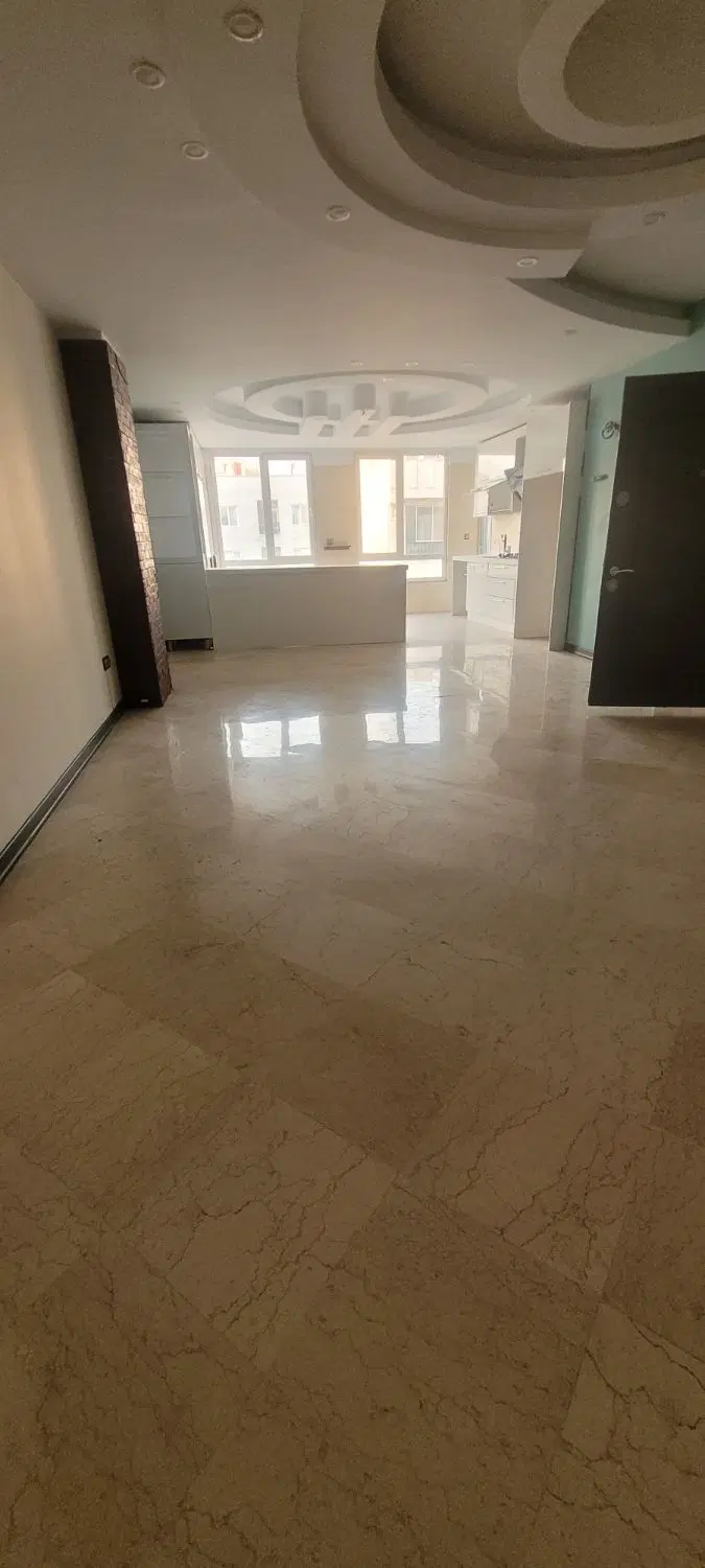 130 متر 3 خواب تکواحدی 25 متر انباری 2 بالکن