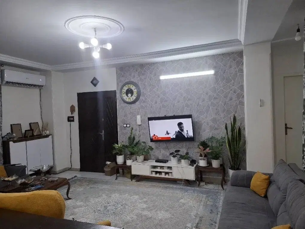 آپارتمان فروشی خوش نقشه.شیک و نورگیر