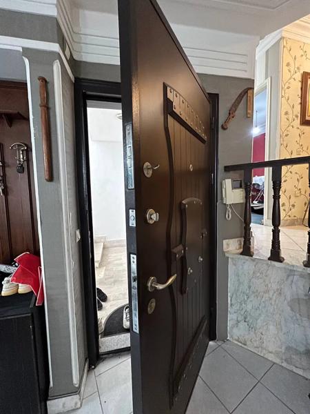 ۱۶۰مترکارواش طبقه ۲ بدون آسانسور رهن و اجاره