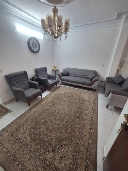 ۴۱ متر یک خواب طبقه روی همکف با پارکینگ غیر مزاحم