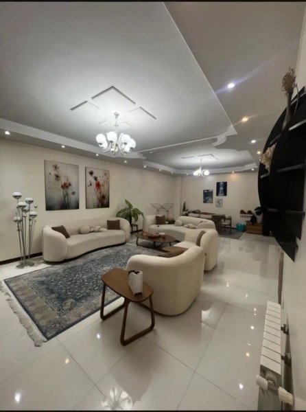 ۱۱۰متر ۲خواب فول امکانات_ نبرد شمالی_ خوش قیمت