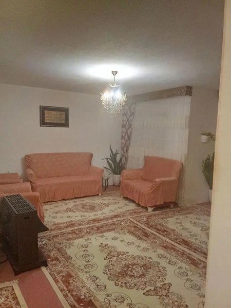یک واحد 132 متری سه خوابه
