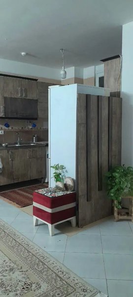 70 متر . پارکینگ . تک خواب