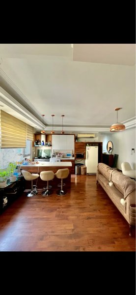 ۶۵مترشمال شرق مرزداران نور مستقیم بدون مشرف