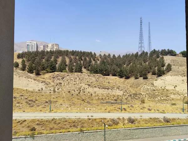 160 متر سه خوابه با دید کوهستان برج آرام تعاونی