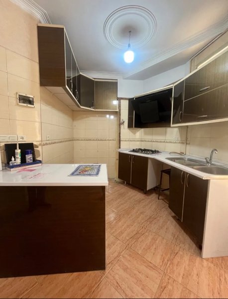 ۶۰متر آسانسور دار امیریه