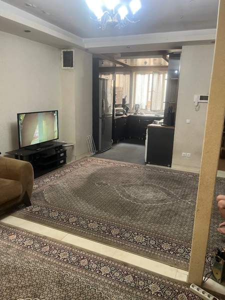 ۶۲ دربستی ۲ طبقه حیاط ماشین رومسکونی_ اداری
