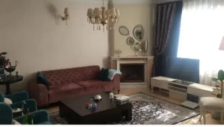 105 متر _سالن پرده خور