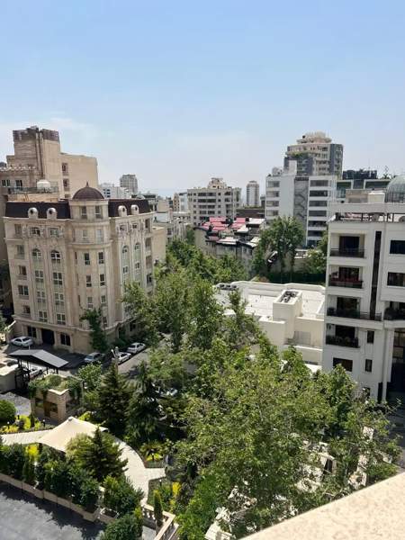 آپارتمان۴۲۰متر ۴خواب فرمانیه سنبل طبقات بالا