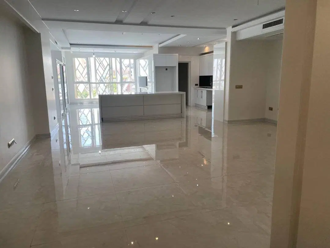 زعفرانیه ۲۲۵ متر مدرن