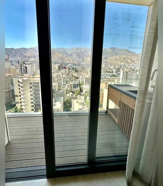 زعفرانیه ۱۸۵ متر طبقه ۸