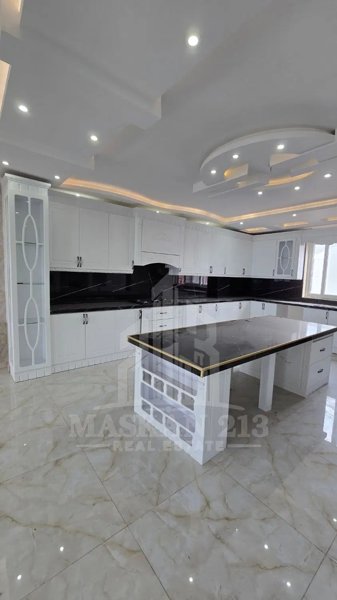 فروش واحد ۲۱۱ متری_تاپ لوکیشن