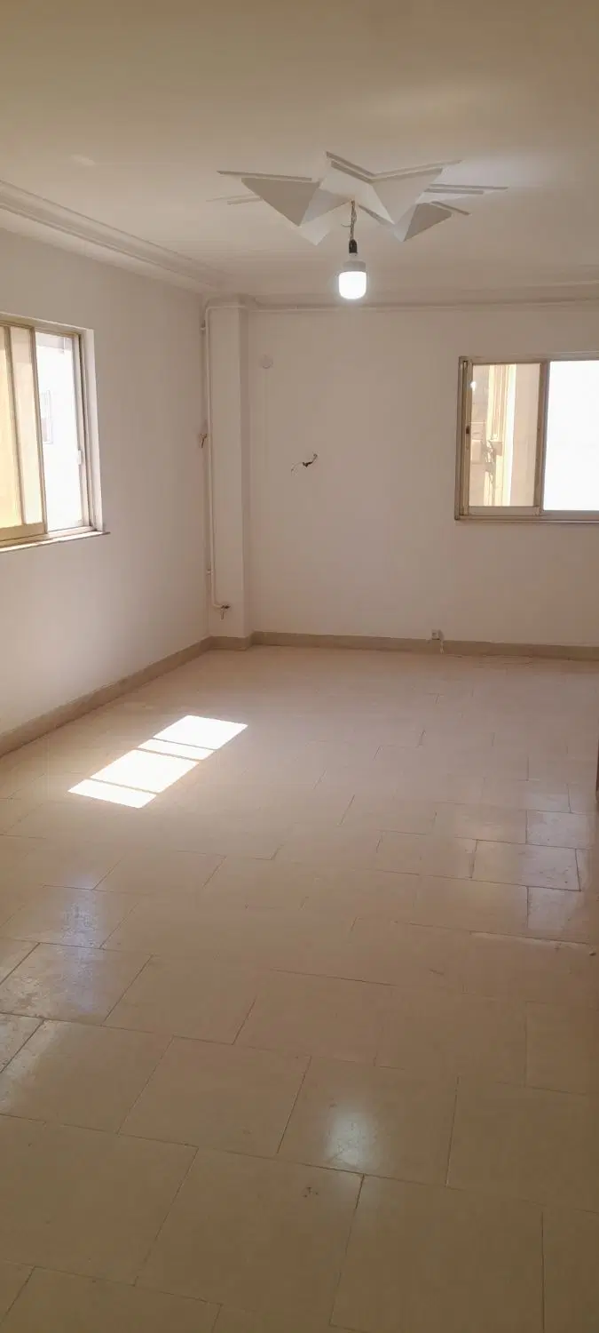 اپارتمان سنددار ۸۰متری درفلکه جهاد شهرک فرهنگیان