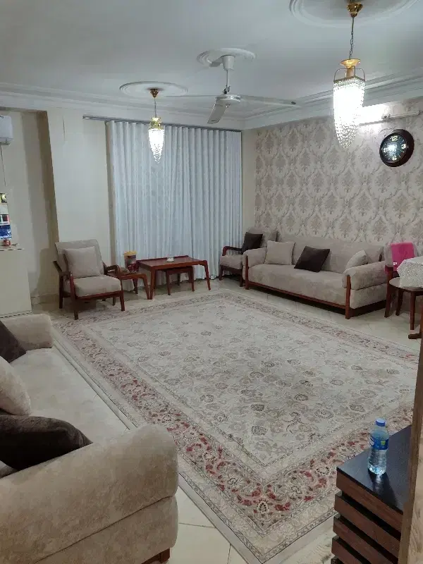85 متر _بسیار به قیمت _سالن بزرگ