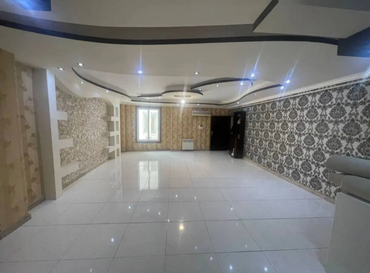 ۱۲۰متری چله خانه_ دوخوابه _زیر قیمت