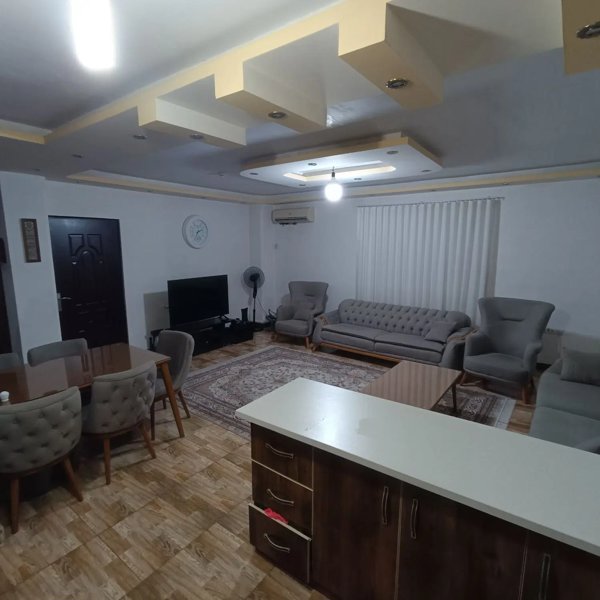 ۹۵ متری فول سندار خوش نقشه زیر قیمت چمران پاکدامن