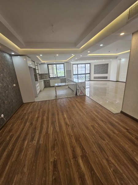 ۹۰ متر نما تراورتن روبه کوچه   اباذر گلستان ها