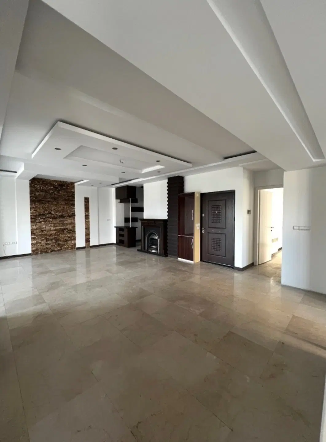 ۱۵۵ متر تاپ لوکیشن ، دنج و خلوت