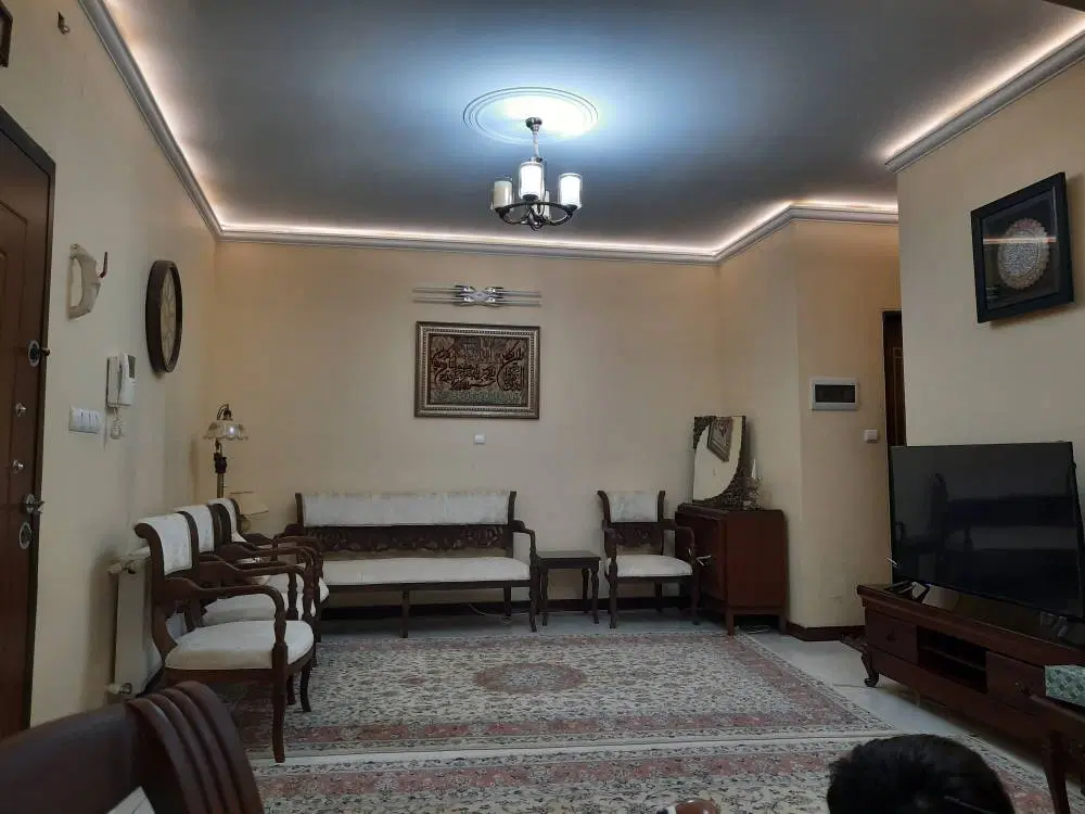 بدون عنوان
