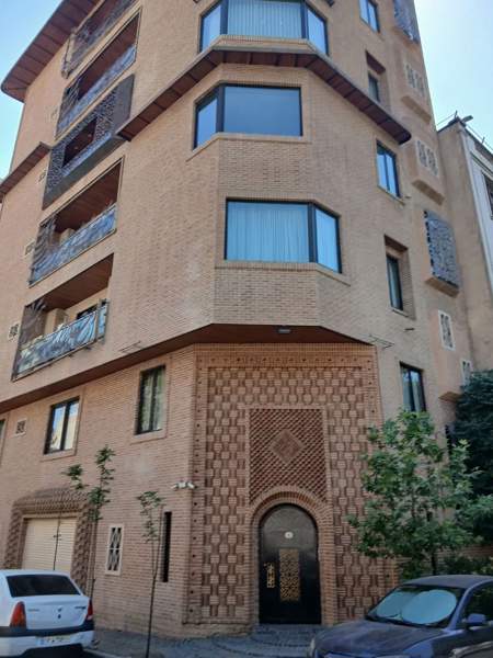 فروش آپارتمان ۱۴۰متر ۳خواب_ کامرانیه_فرمانیه