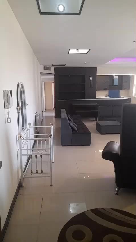 ۱۴۲متر_ دو پارکینگ _ تخلیه_ فول امکانت_شمالی جنوبی
