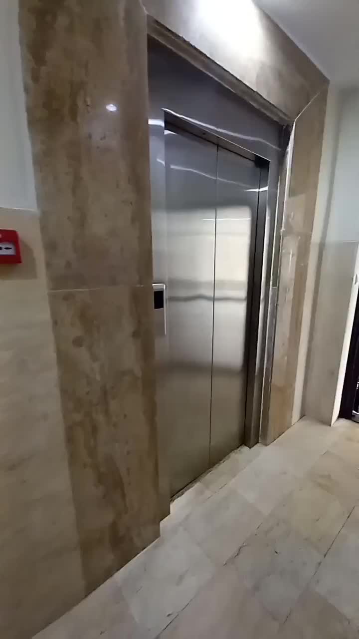 ۱۴۰ متر سه خواب برج باغ