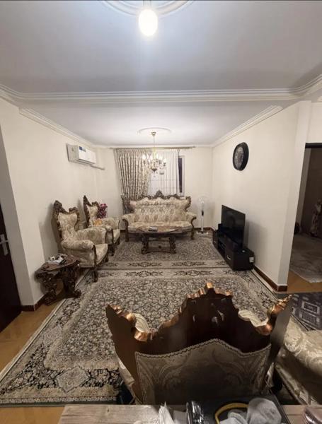 68 متر ۲ خواب با پارکینگ و انباری