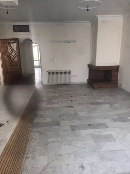 کریم خان خیابان به آفرین،علی ولدی ۸۴متر۲خواب تمیز