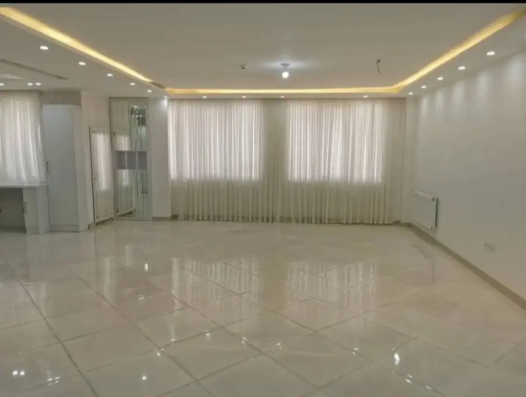 آپارتمان فول امکانات_3خواب__165متر_باغ کشاورزی