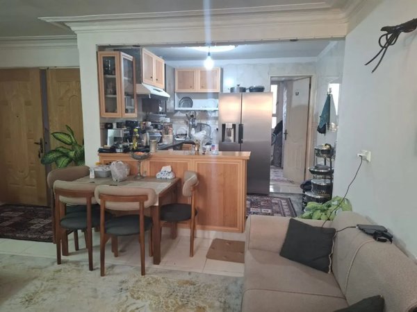 حیاط اختصاصی_ فردوسی_ تک واحدی