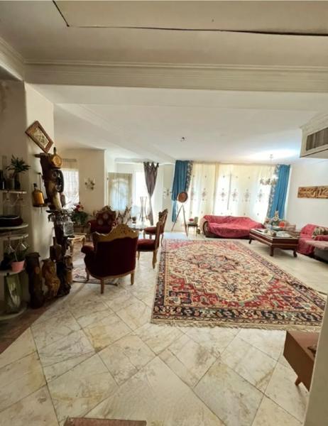 هروی _ ۱۳۰ متر _ ۲ خواب _ فول امکانات