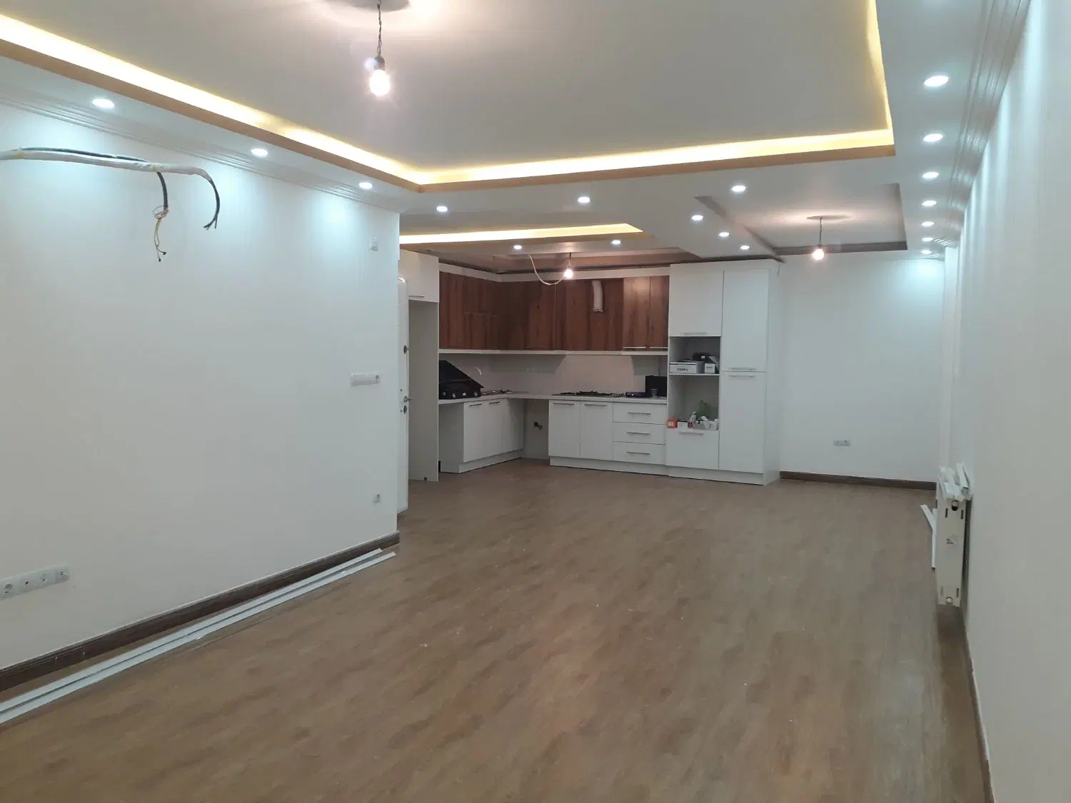 آپارتمان  حاجی آباد ۳ خواب