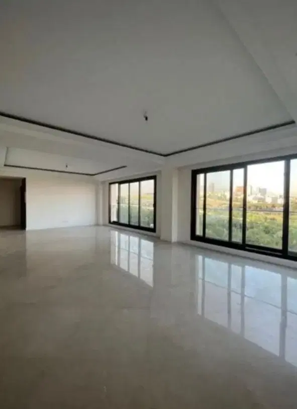 ۱۵۵ متر آپارتمان در یوسف آباد