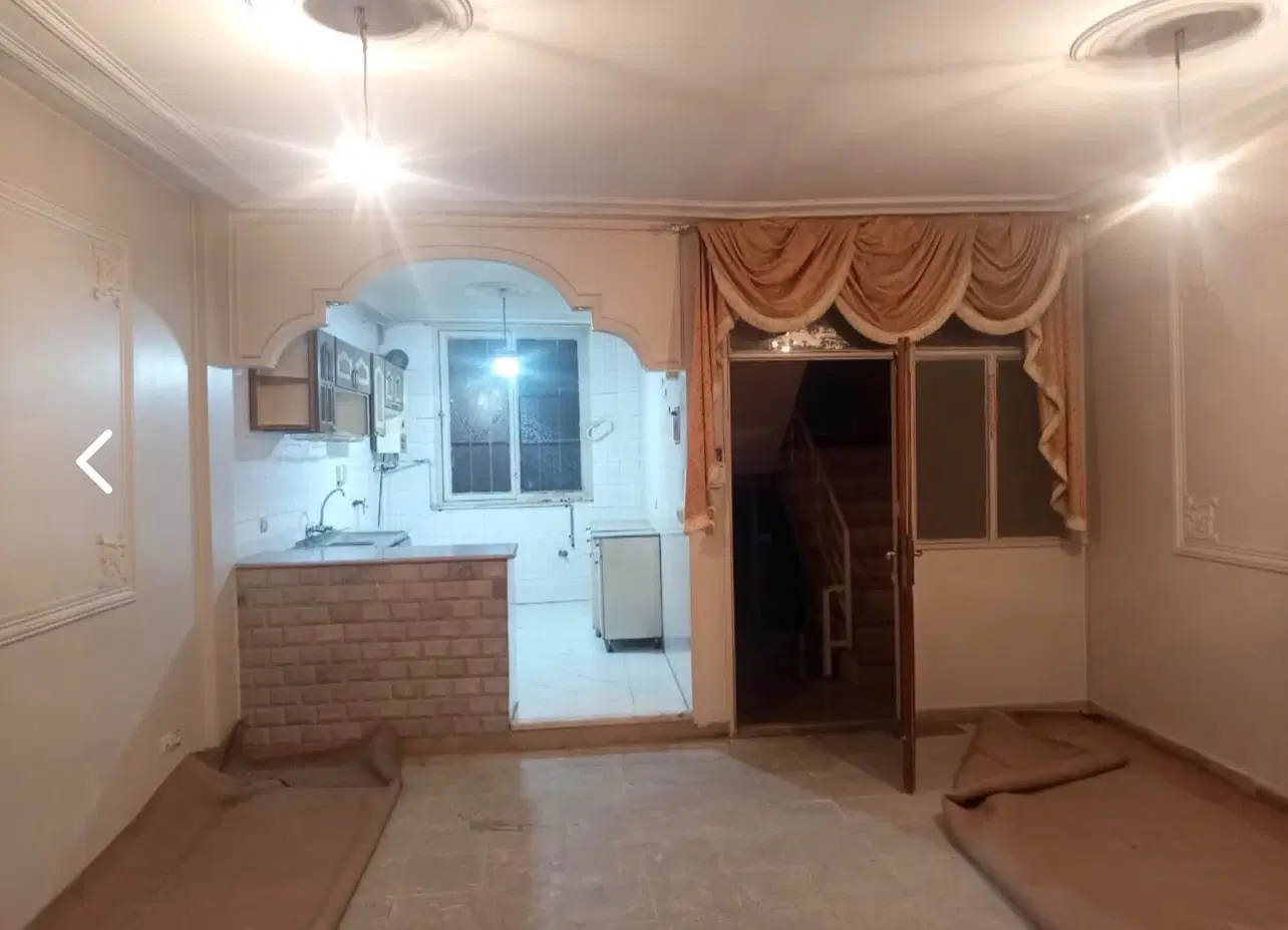 ۷۲ متر زیر قیمت منطقه