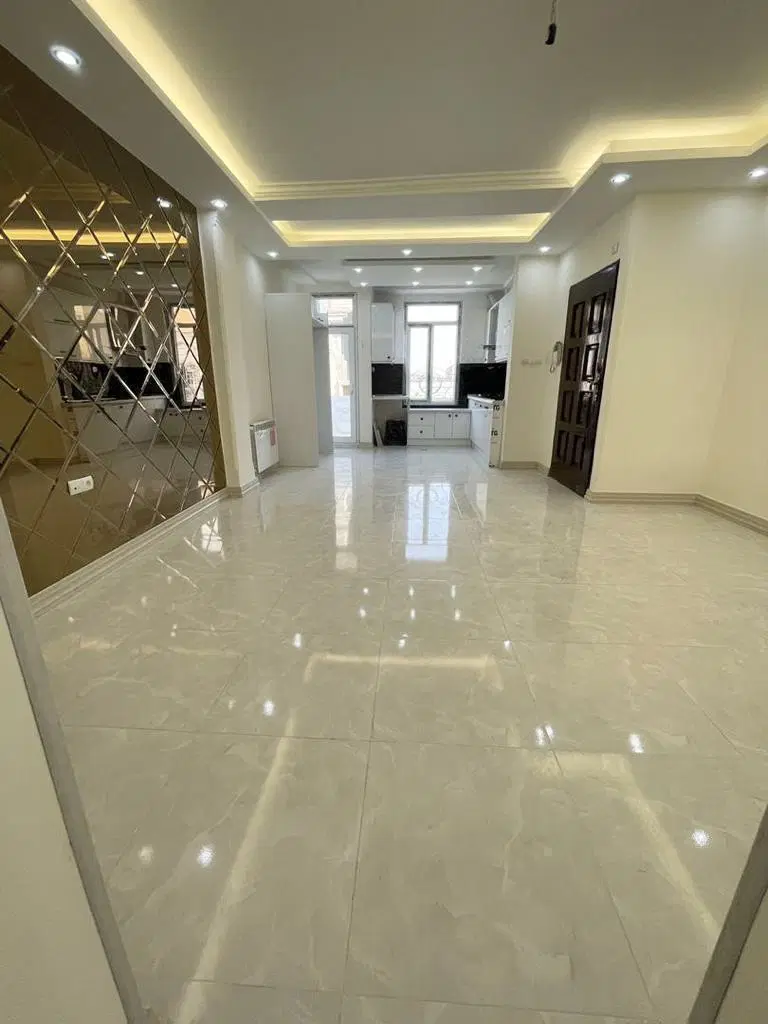 فروش ۵۸ متری فول بازسازی * پارکینگ سندی * شقایق