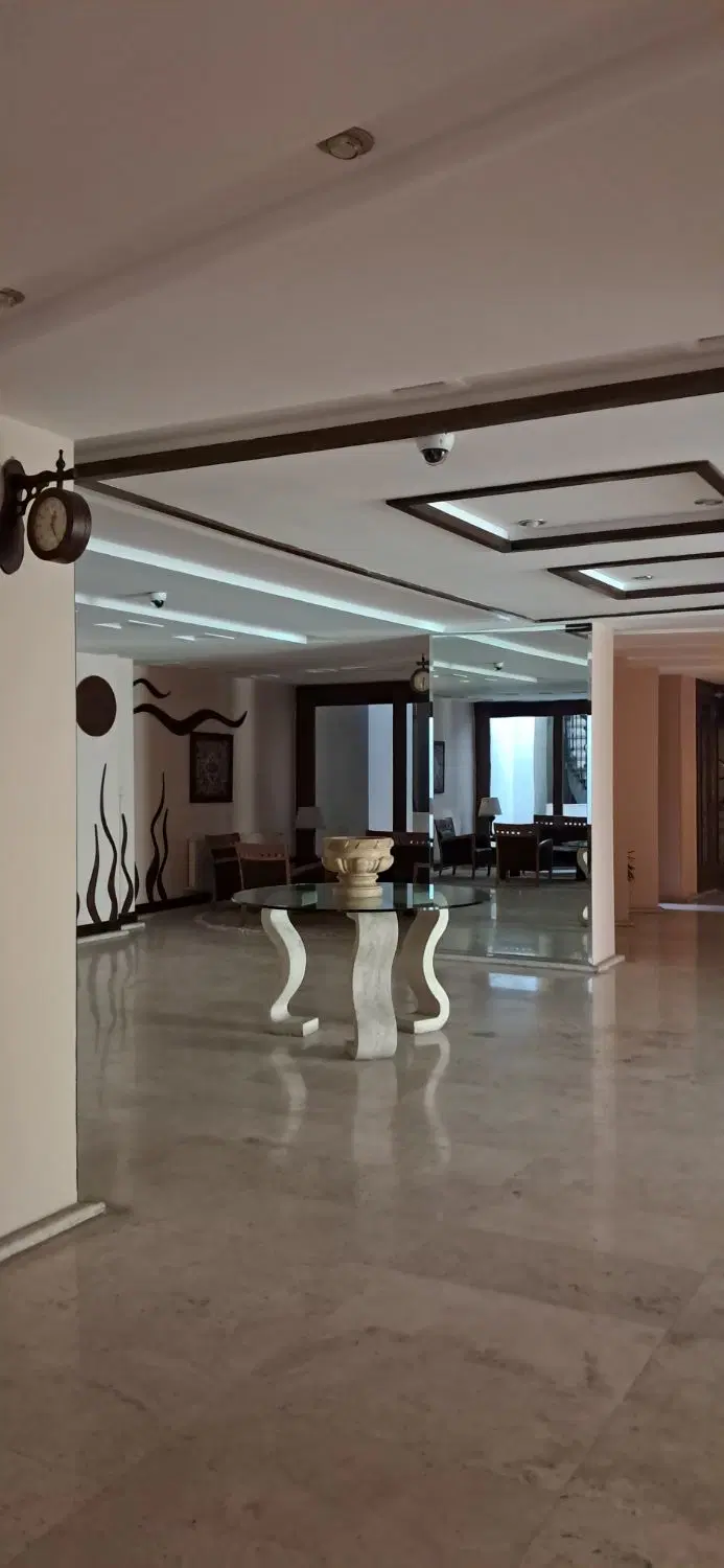 فروش آپارتمان ۱۵۳متری فرشته