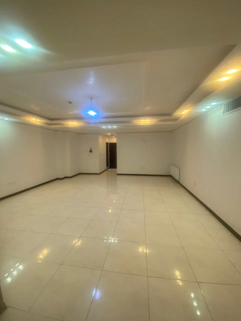 آپارتمان ۱۳۲متری سه خواب نوساز  علی آبادشمالی
