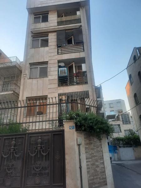 72 متر دو خوابه طبقه اول