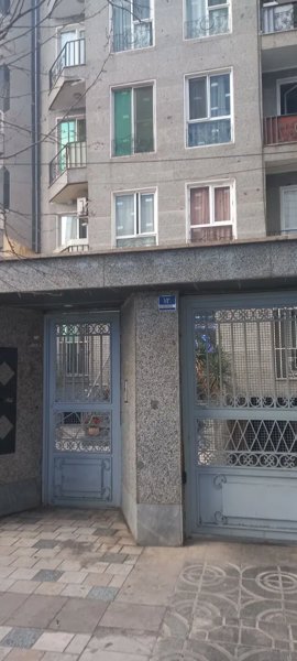 آپارتمان ۷۴ متر باکس پونک