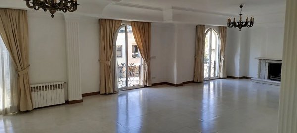 ۲۰۰ متر زعفرانیه تک‌واحدی ( میدان الف ) غرق در نور