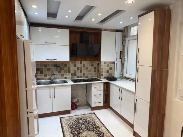 ۷۵متر ۲خ فول بازسازی رو به آفتاب شیک فردوس غرب